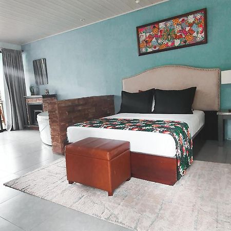 Yellow Tree Suites La Fortuna Exterior foto