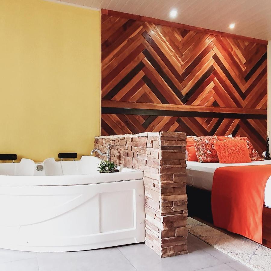 Yellow Tree Suites La Fortuna Exterior foto