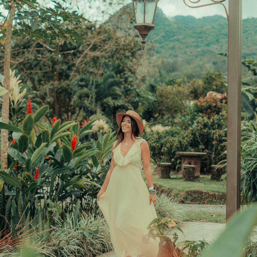Yellow Tree Suites La Fortuna Exterior foto